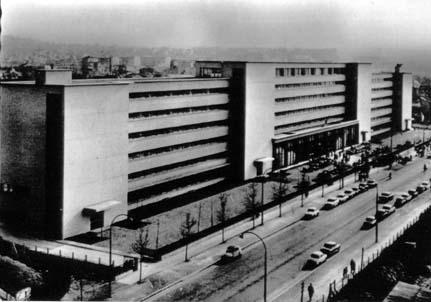 Bâtiments du Lycée en 1964
